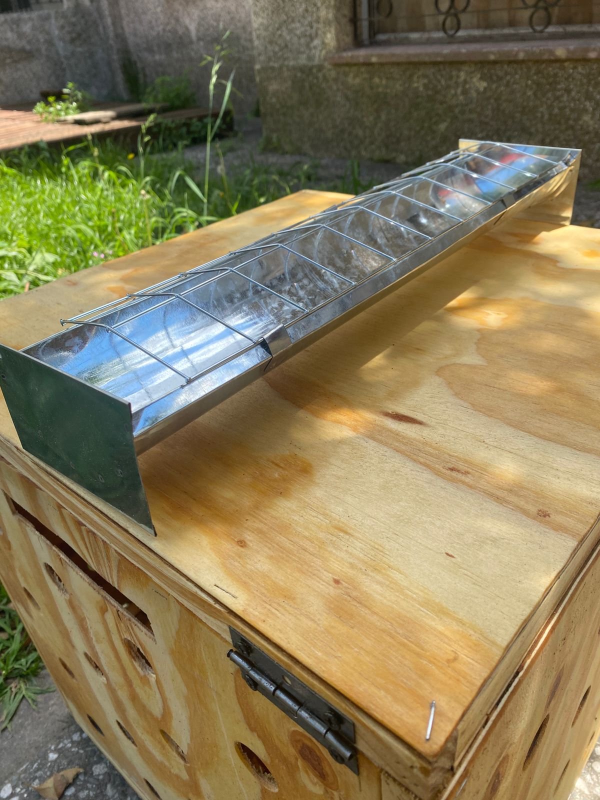 Comedero para aves bebe 50